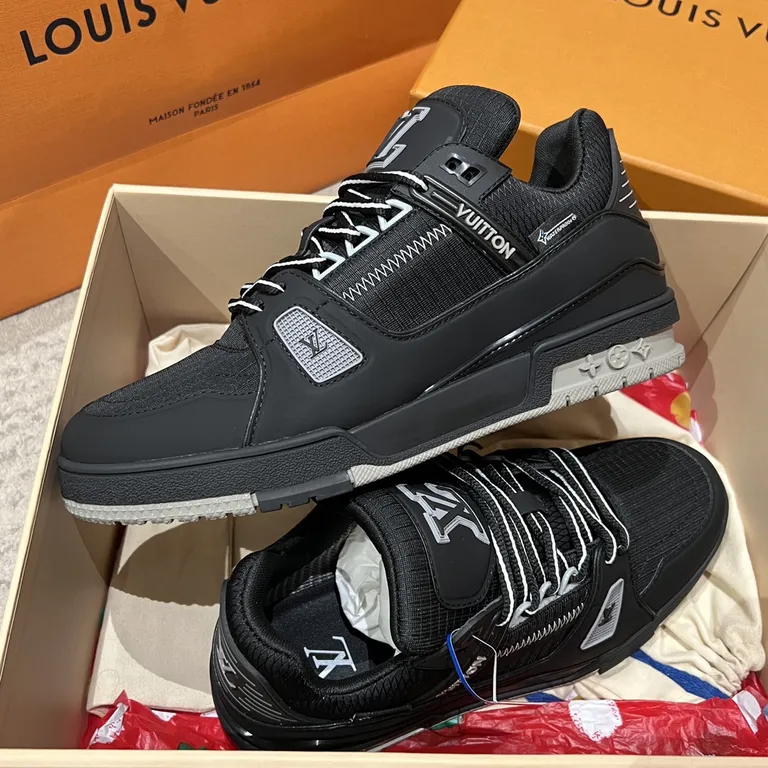 Louis Vuitton Shoe 